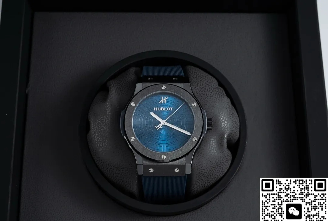 Hublot Classic Fusion 542.CX.7110.RX.HBP24 1:1 Best Edition Replica Watch